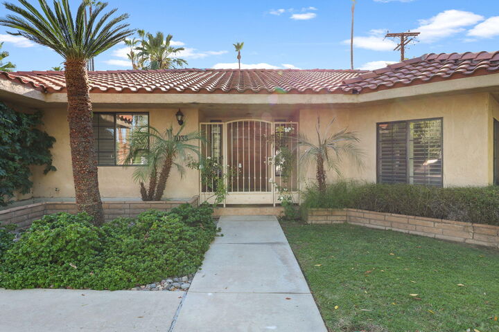 Property Photo:  1033 S Calle Rolph  CA 92264 