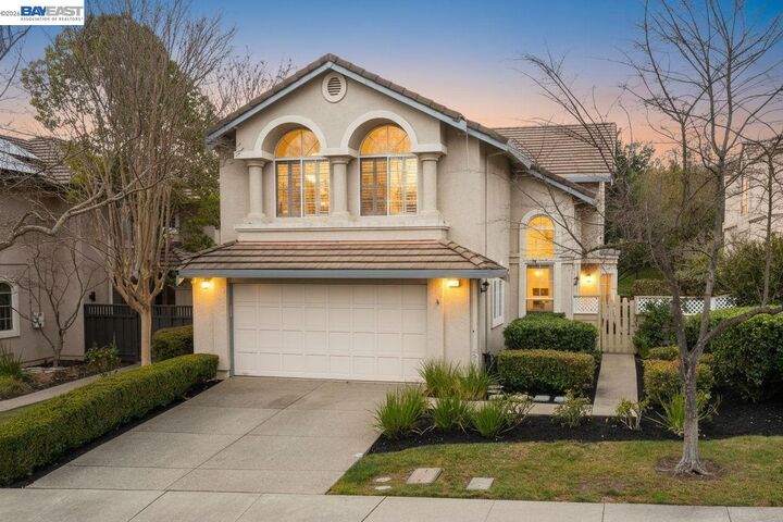 Property Photo:  690 Glasgow Cir  CA 94526 