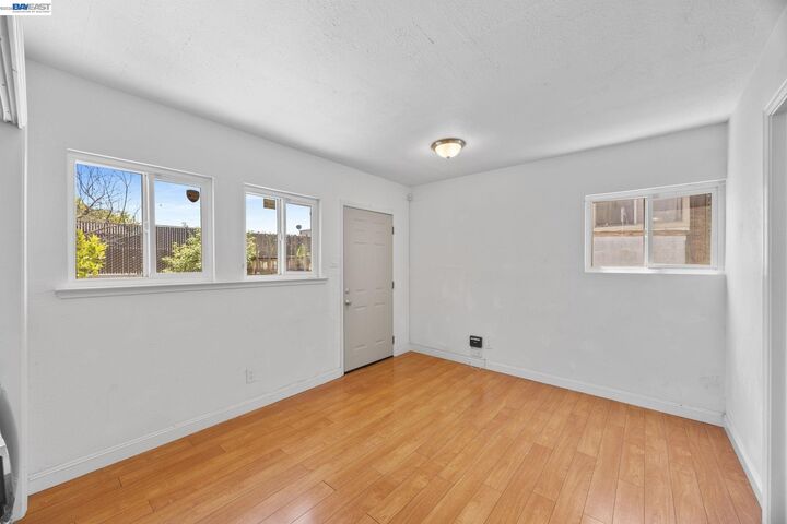 Property Photo:  1828 Rosedale Ave  CA 94601 