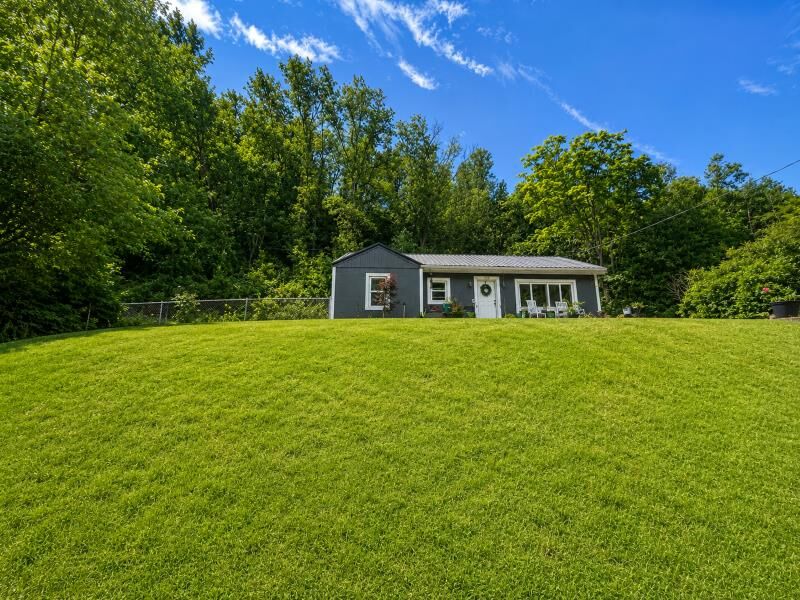 Property Photo:  132 Combs  Dr.  KY 41274 