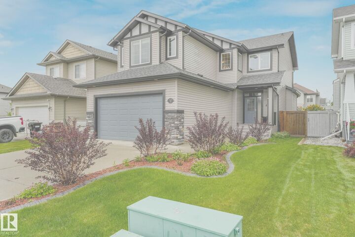 Property Photo:  32 Harrington Bay  AB T7X 0G7 