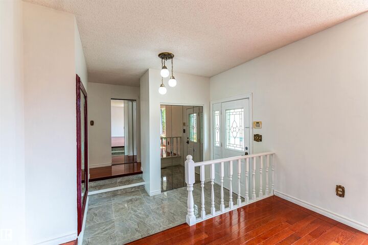 Property Photo:  16524 116 Street NW  AB T5X 3T8 