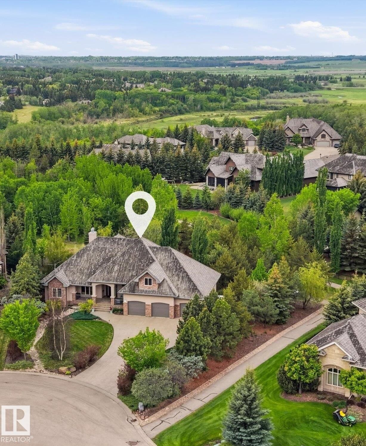 Property Photo: 25015 Twp Road 544A 161 AB T8T 0B9