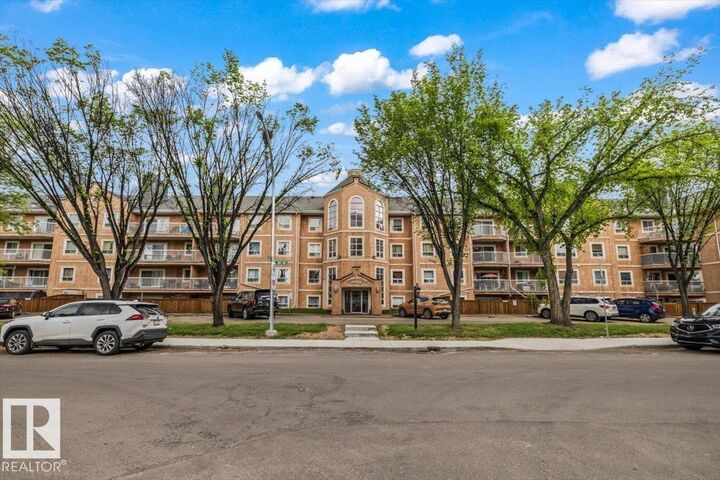 Property Photo:  9010 106 Avenue NW 113  AB T5H 4K3 