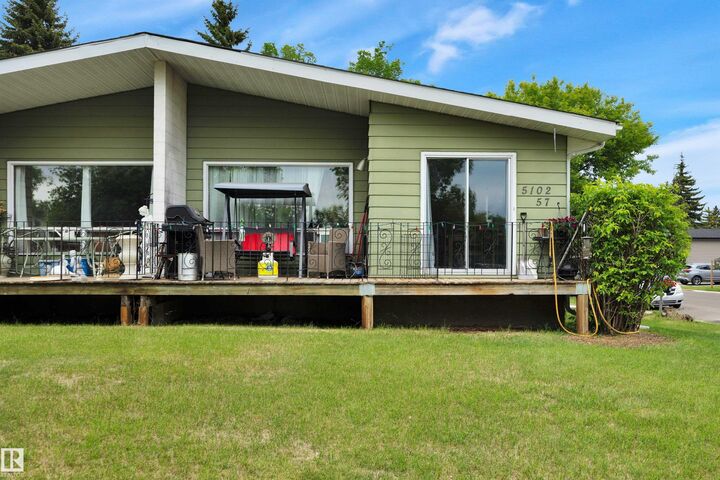 Property Photo:  5102/5104 57 Avenue  AB T9E 5S3 