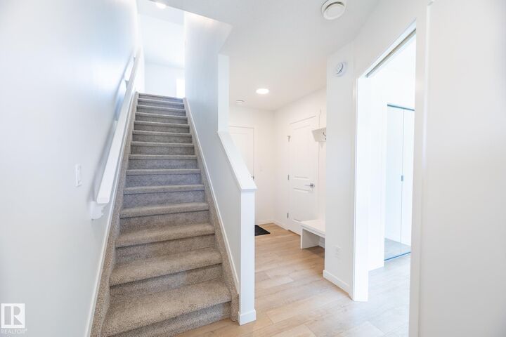 Property Photo: 7032 Rosenthal Drive NW AB T5T 7L4