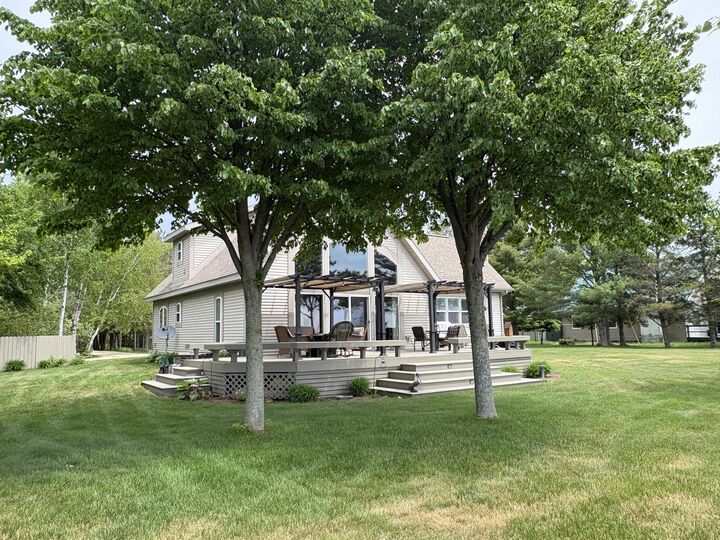 Property Photo:  W12417 W Beach Rd  MI 49762 