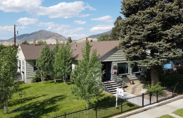 Property Photo:  2821 Edwards  MT 59701 