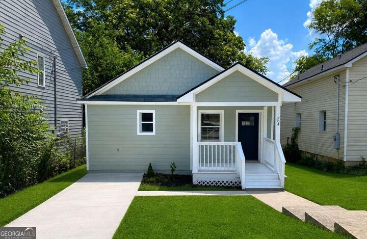 Property Photo:  904 Welch Street SW  GA 30310 