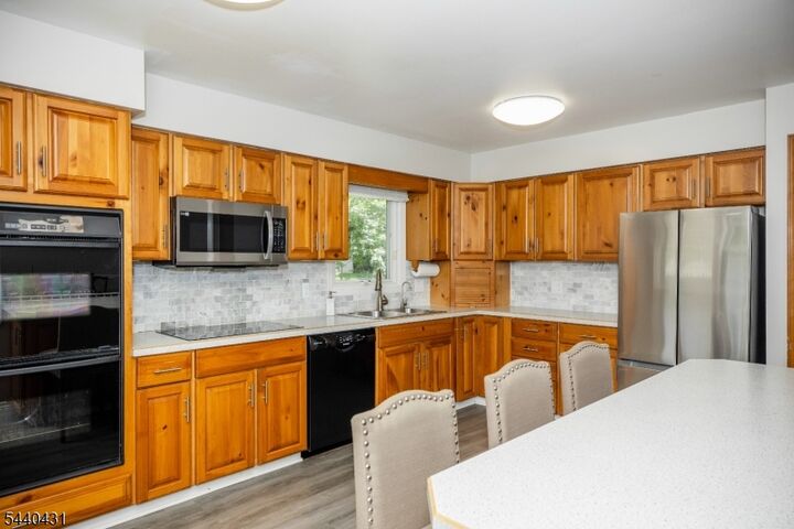 Property Photo: 115 Leland Trl NJ 07843