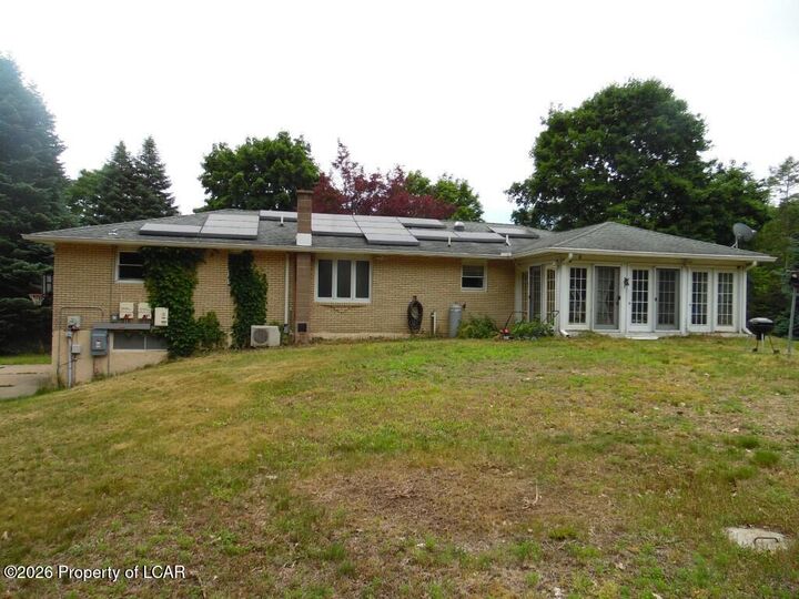 Property Photo: 35 Skyline Drive PA 18660
