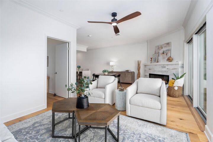 Property Photo:  401 Lakeside Lane 213  TX 77058 