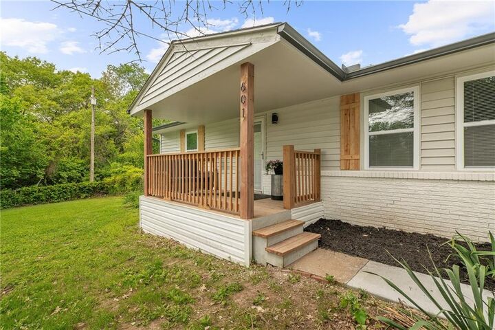 Property Photo: 601 E Eisenhower Road KS 66043