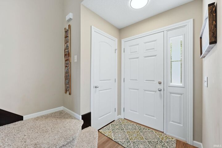 Property Photo:  1851 Meadowsweet Parkway  IN 46808-1782 
