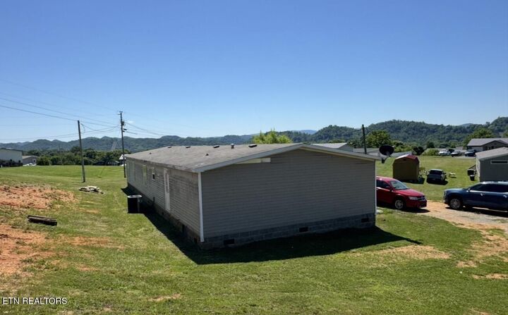 Property Photo: 122 Pearlie Lane TN 37879