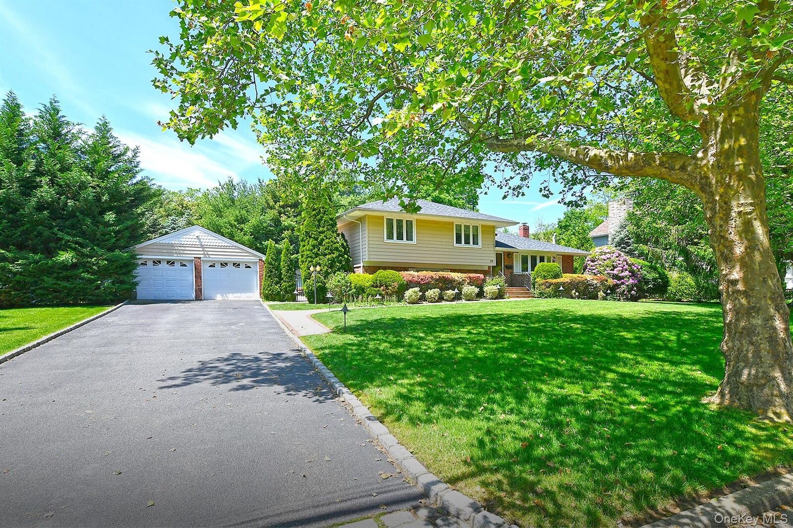 Property Photo: 38 Maridon Lane NY 11725