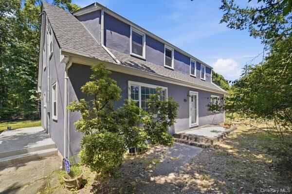Property Photo:  458 N Magee Street  NY 11968 