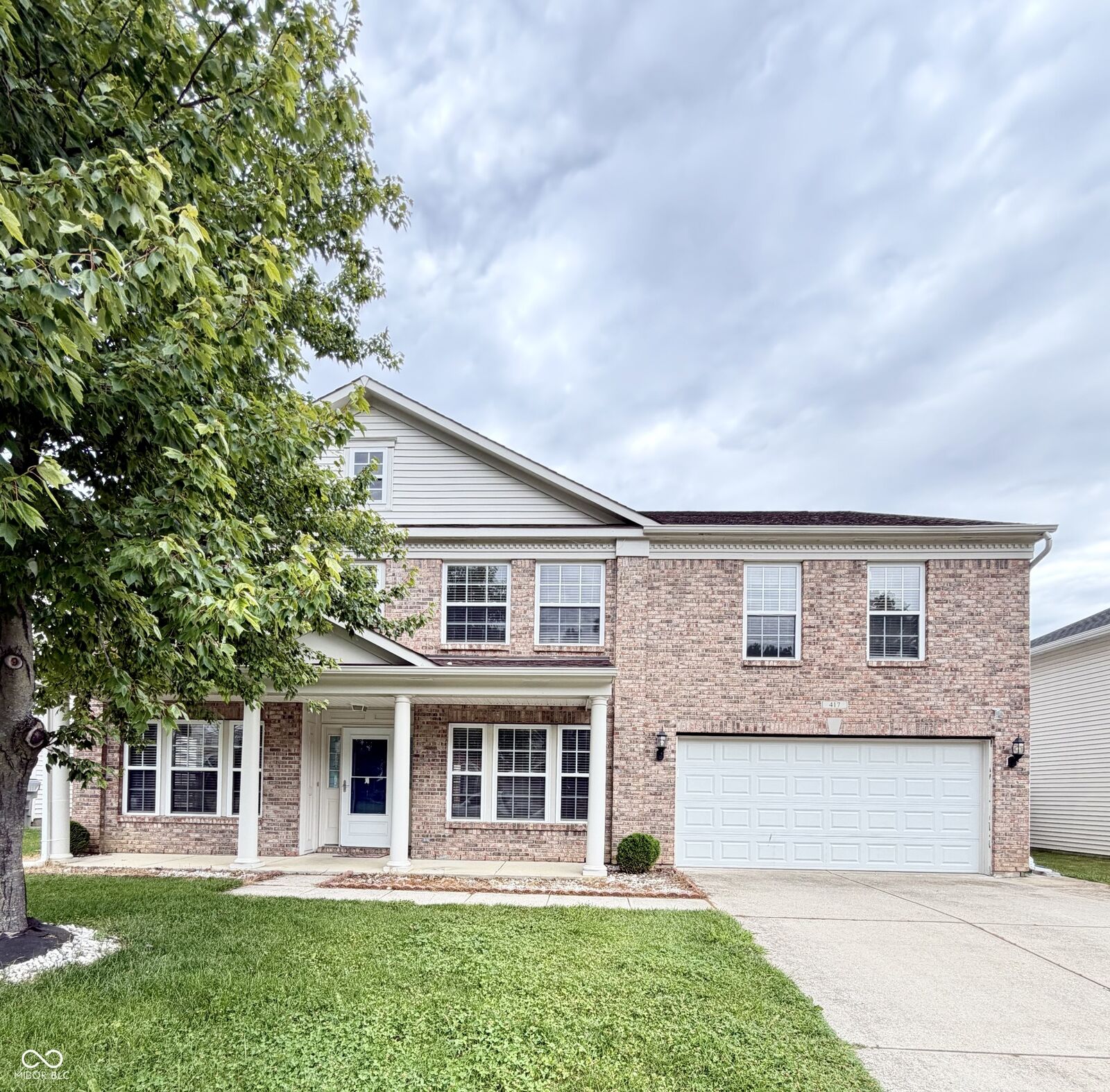 Property Photo:  417 Legacy Boulevard  IN 46143 