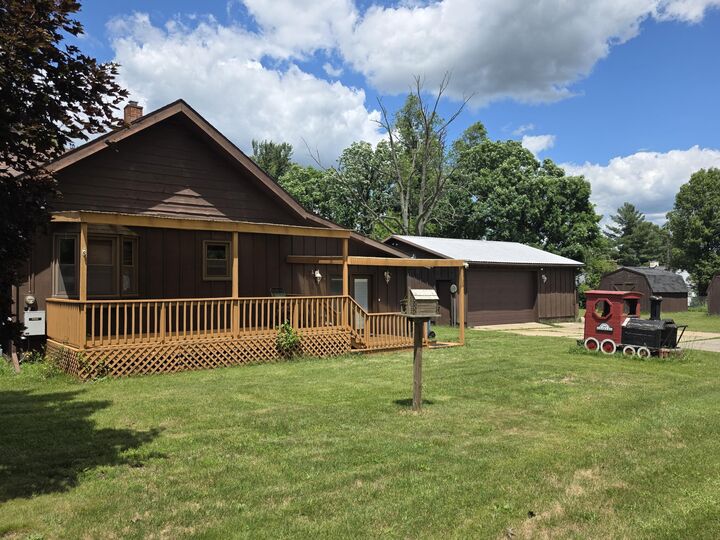 Property Photo:  180 Bansill Drive  MI 49037 