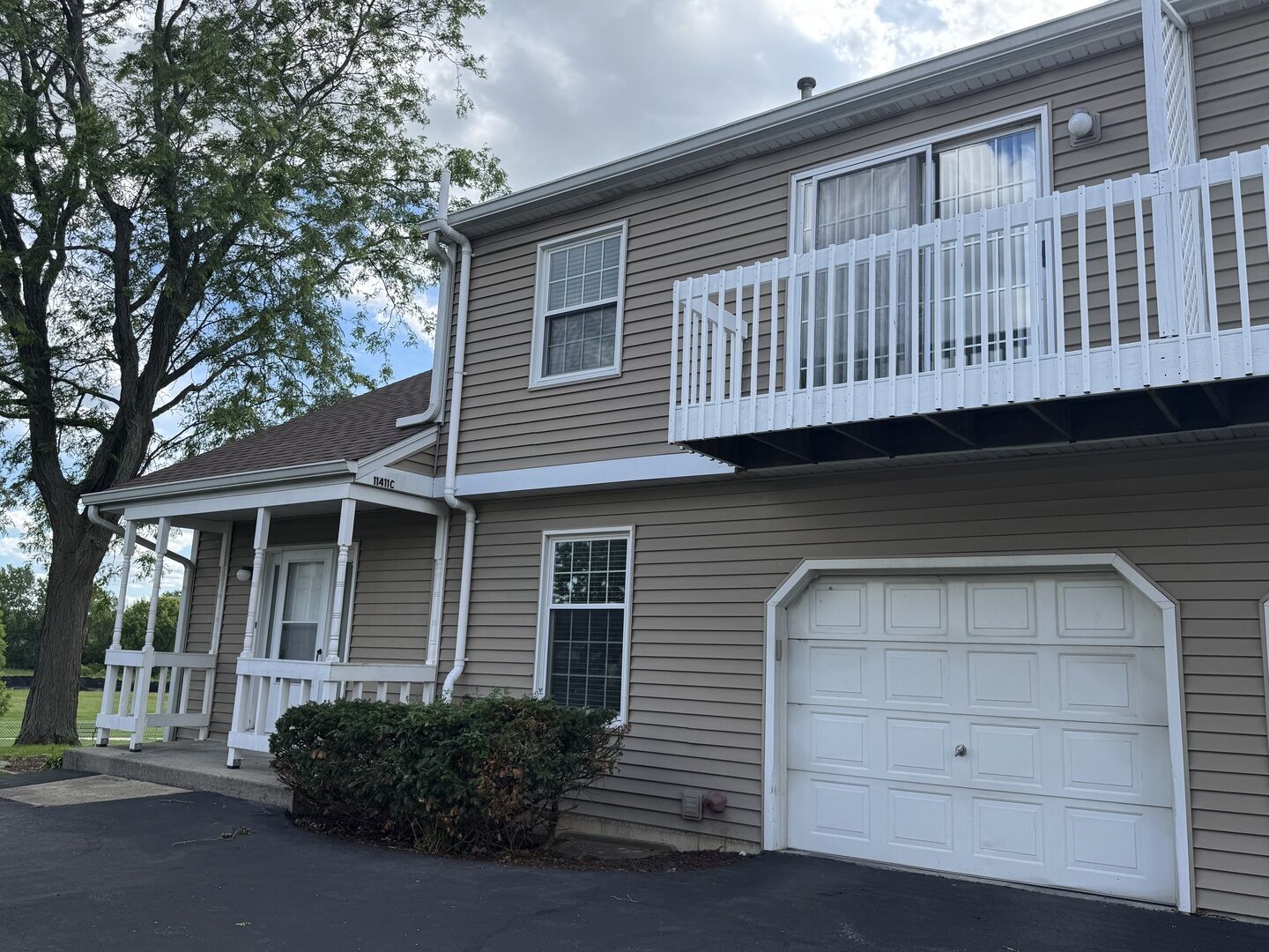 Property Photo: 11411 Douglas Avenue C IL 60142