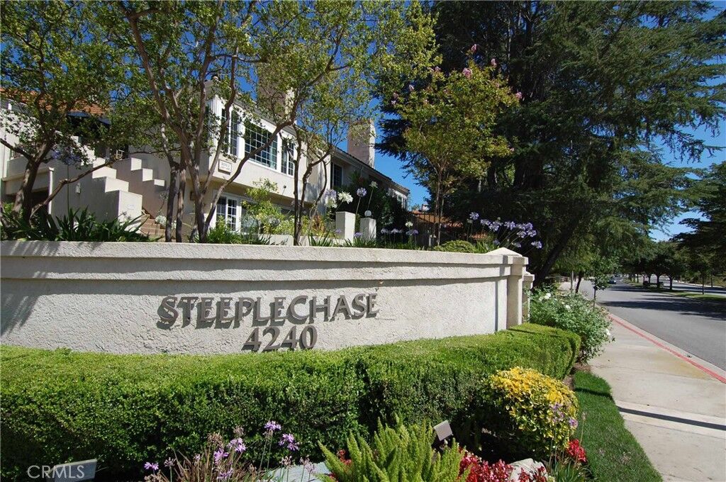 Property Photo:  4240 Lost Hills  CA 91301 
