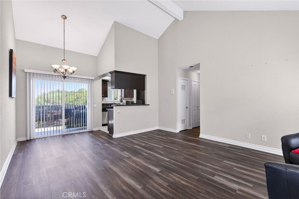 Property Photo:  2925 Spaulding Street 303  CA 90804 