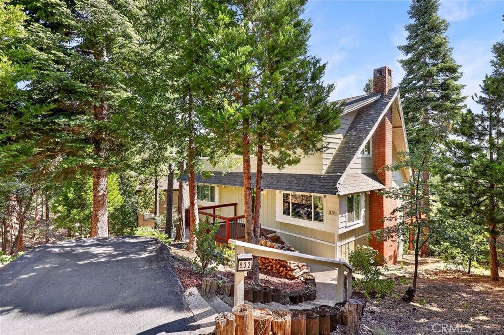 Property Photo: 532 Old Toll CA 92352