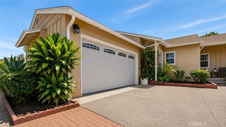 Property Photo: 8115 Brimfield CA 91402