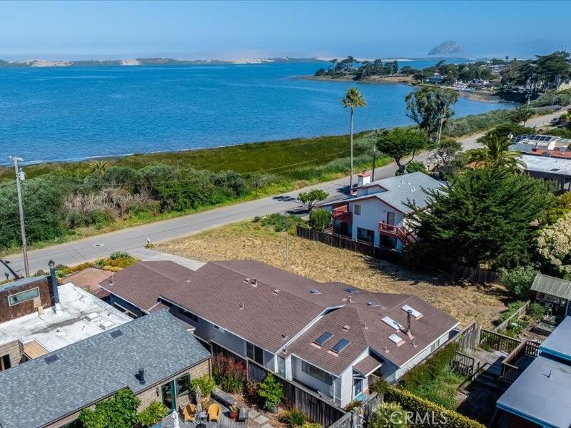 Property Photo:  1556 3rd  CA 93402 