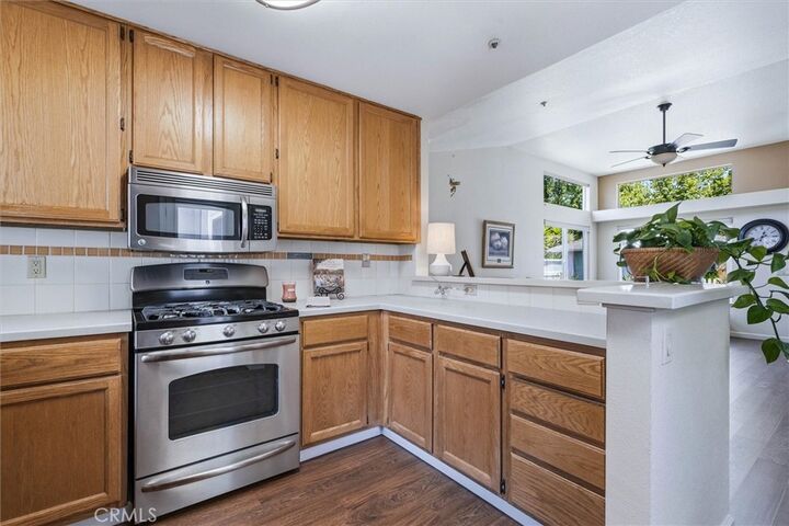 Property Photo:  993 Bluebell Way  CA 93401 