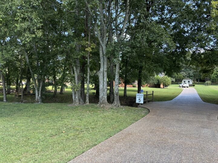 Property Photo: 706 Silver Springs Dr TN 37122