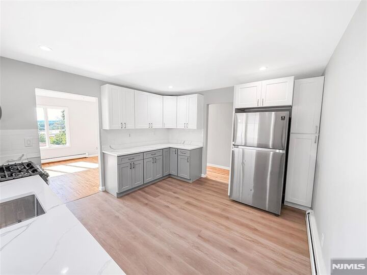 Property Photo:  174 Maple Street 3  NJ 07022 