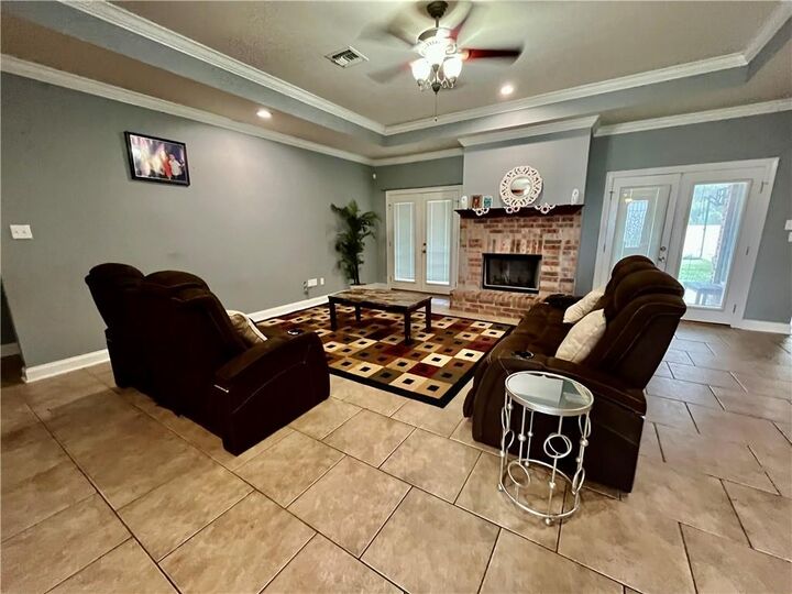 Property Photo:  117 Orange Blossom Court  LA 70037 