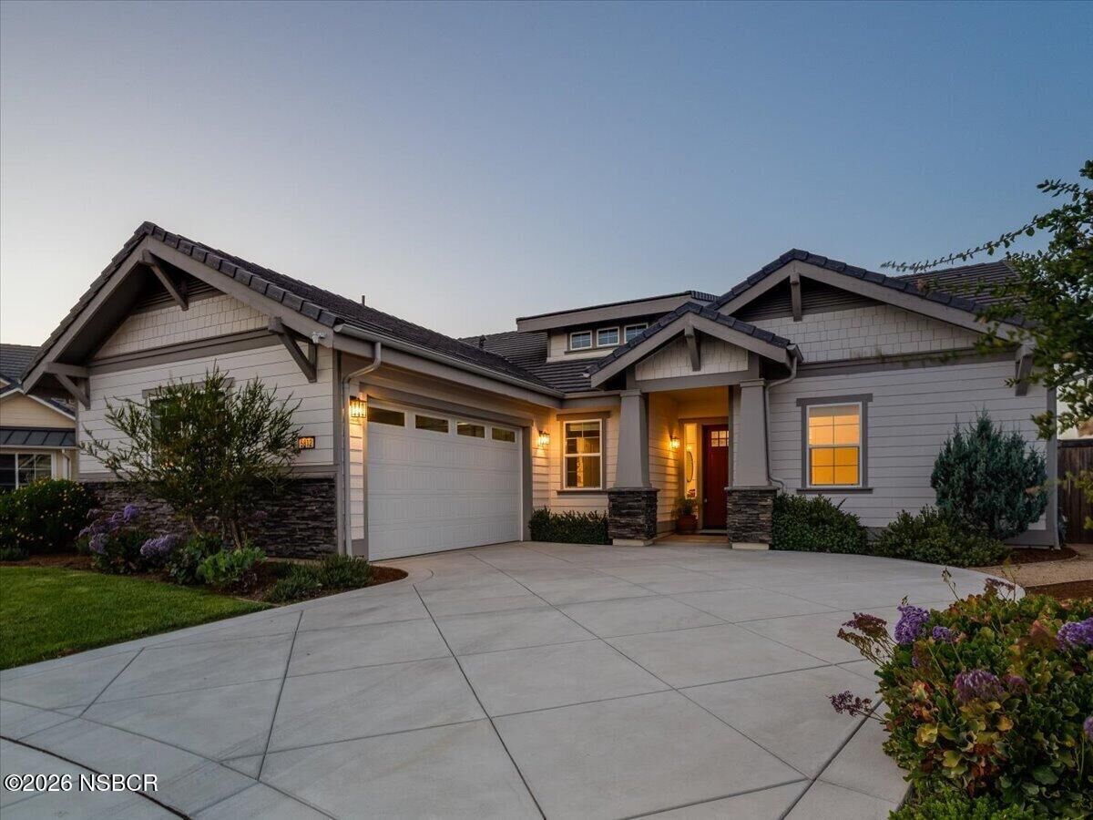 Property Photo:  5812 Lady Bells Drive  CA 93455 