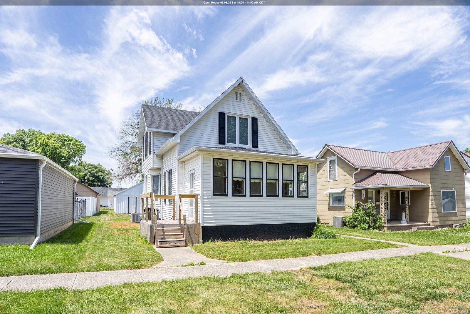 Property Photo:  138 Madison St  IA 51050 