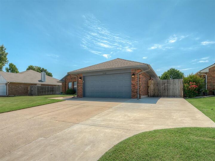 Property Photo: 7148 NW 102nd Street OK 73162