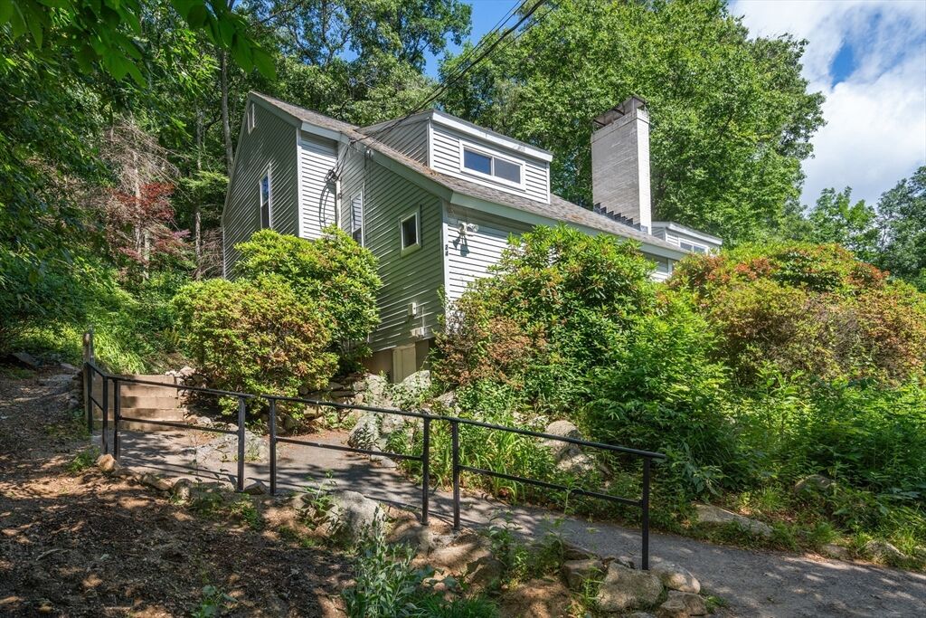 Property Photo:  24 Speen St 24  MA 01760 