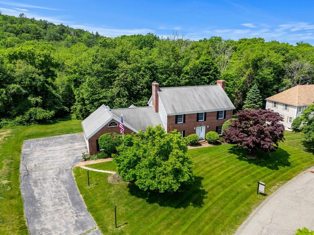 Property Photo: 33 Coventry Lane MA 01845