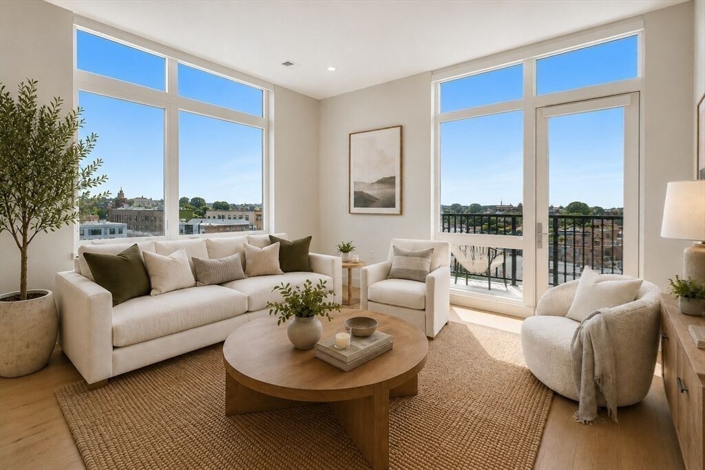 Property Photo: 420 W Broadway Ph604 MA 02127