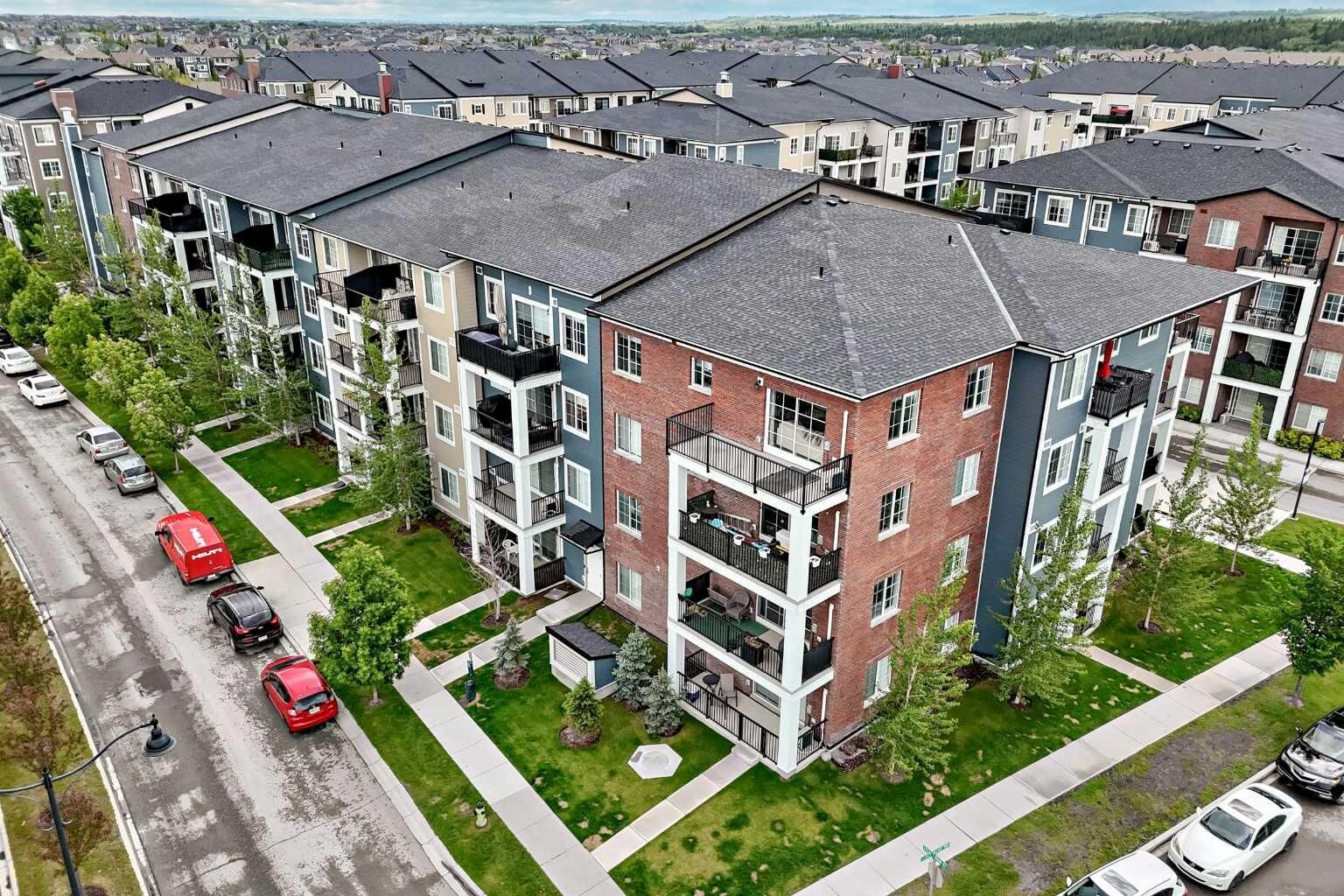 Property Photo:  151 Legacy Main Street SE 8306  AB T2X 5C7 