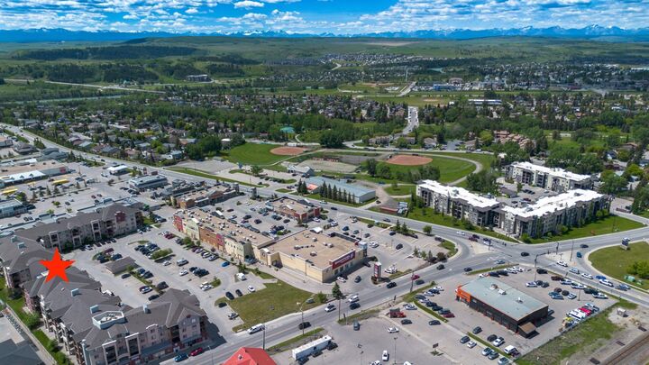 Property Photo: 505 Railway Street W 1301 AB T4C 2K9