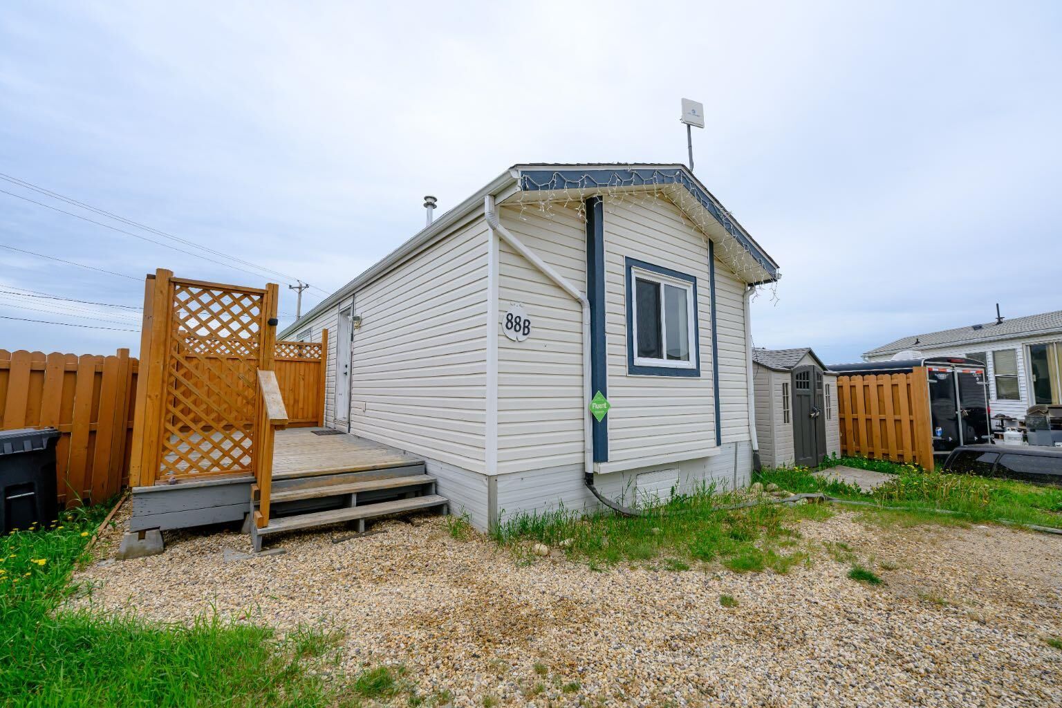 Property Photo:  55011 714 Township 88B  AB T8X 4A9 