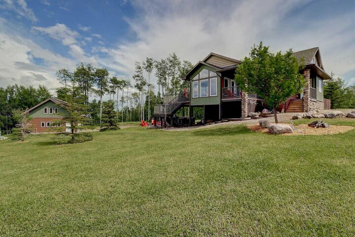 Property Photo: 70539 250 Range #5 AB T8V 1G2
