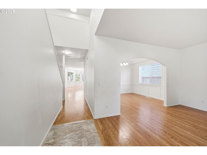 Property Photo: 5311 NW Skycrest Pkwy OR 97229