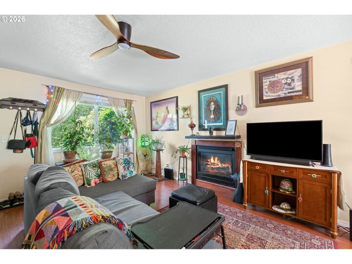 Property Photo: 3300 Kauffman Ave 14 WA 98660