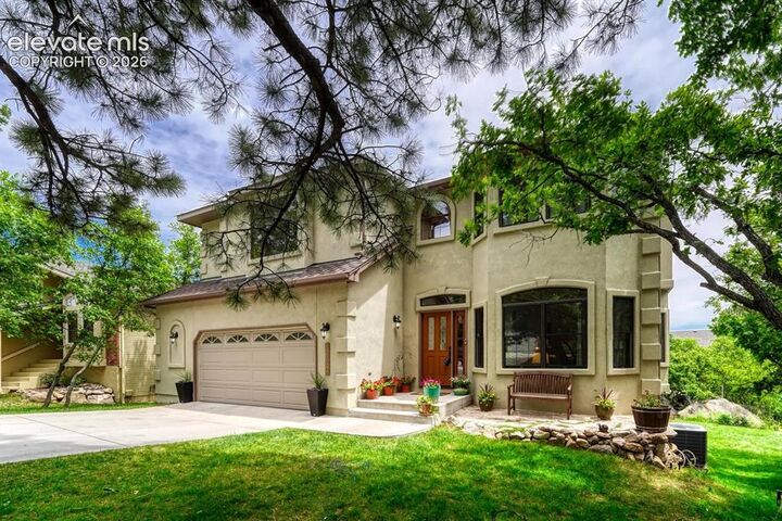 Property Photo:  5140 Broadmoor Bluffs Drive  CO 80906 