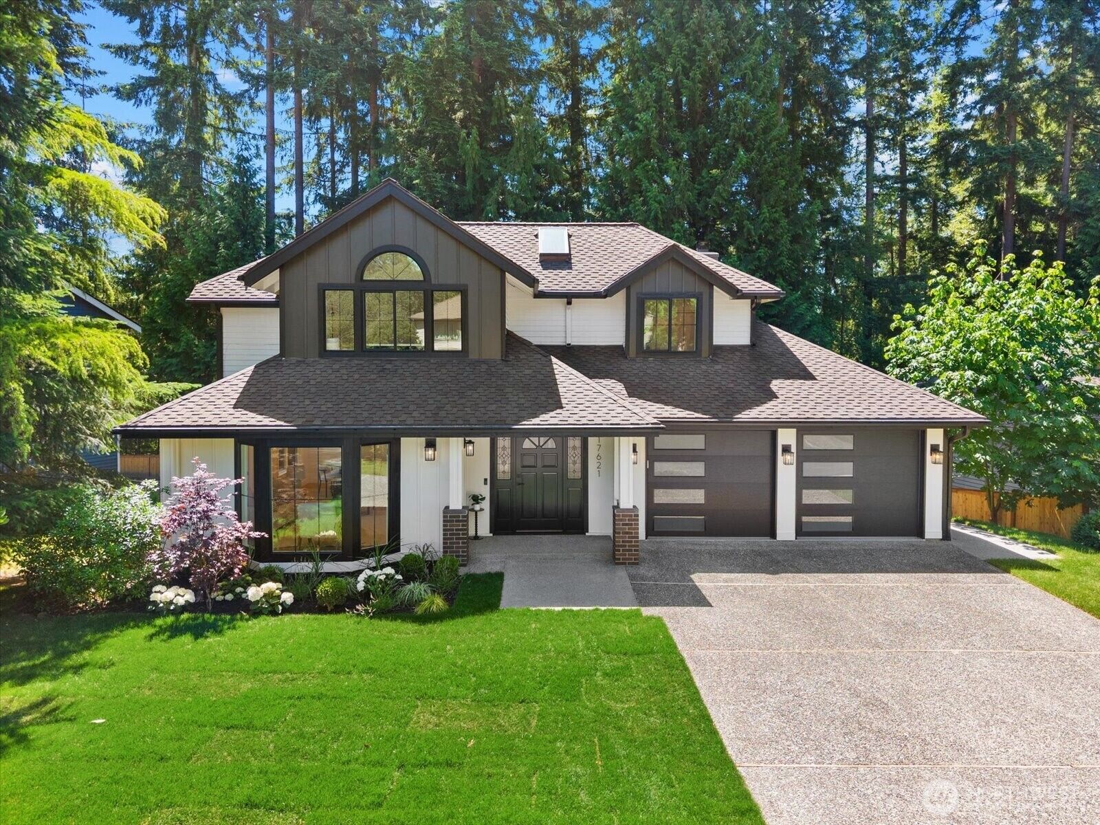 Property Photo: 17621 NE 138th Street WA 98052