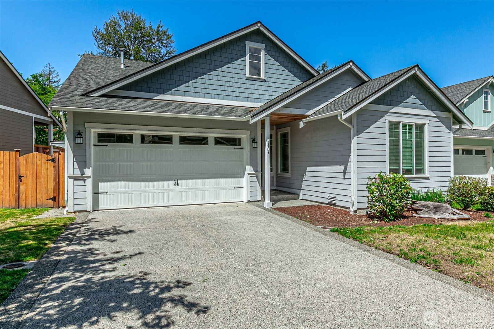 Property Photo:  1707  Cyrene Drive NW  WA 98502 