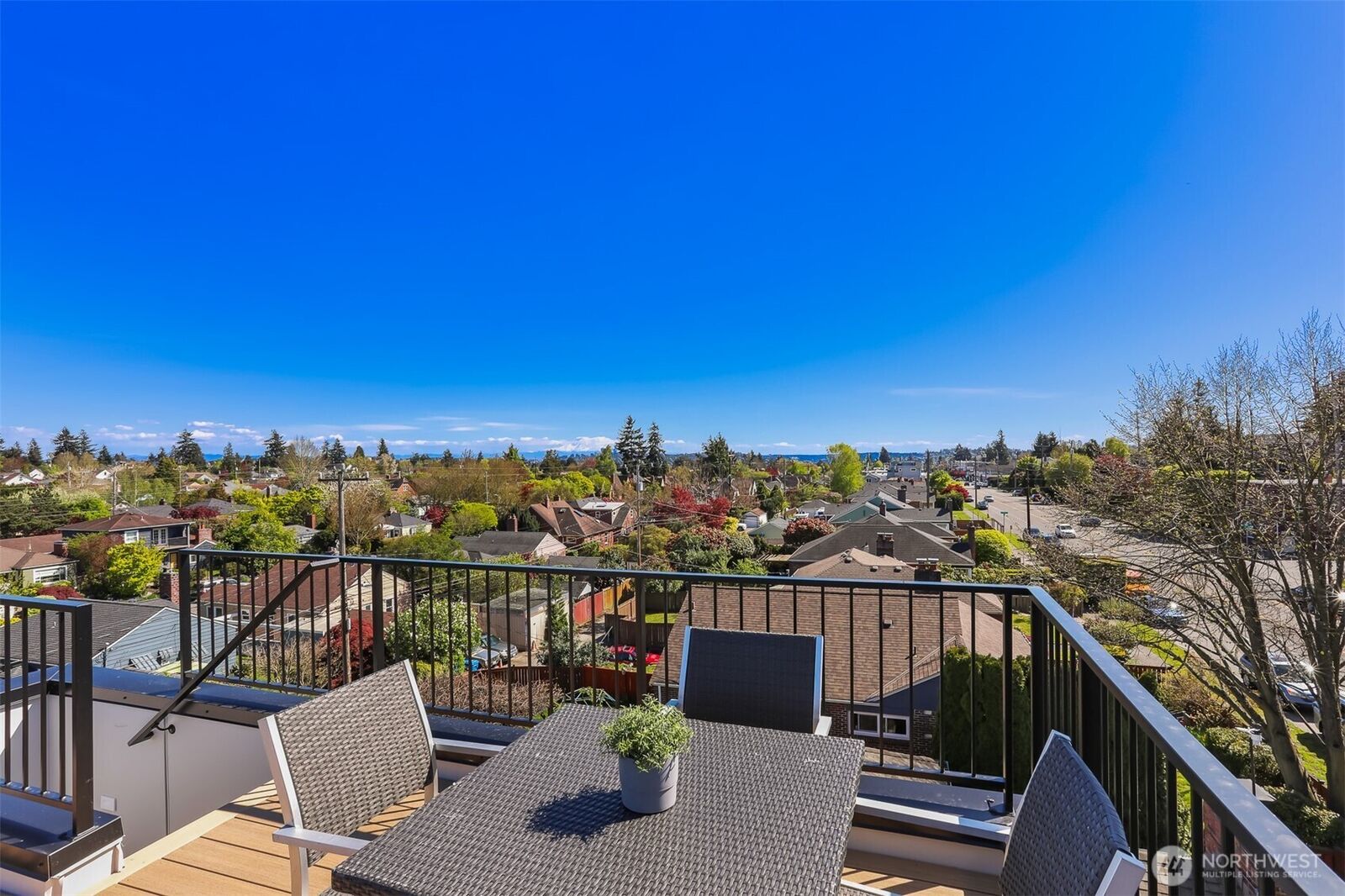 Property Photo:  8328  24th Avenue NW  WA 98117 
