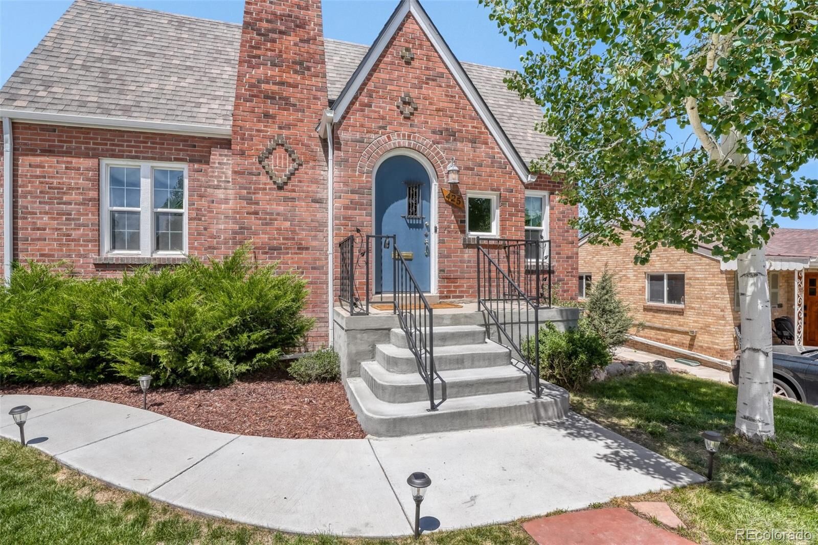 Property Photo:  425 S Alcott Street  CO 80219 